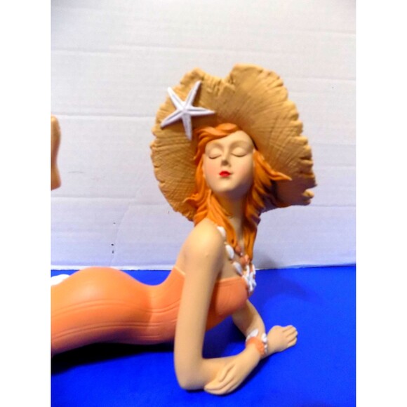 NEW Tropical Deco Bathing Beauty Figurine Beach Lady Miami Beach - Picture 5 of 5